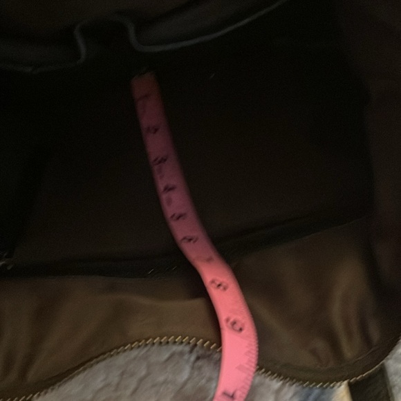 T Tahari "Skyler" Pebbled Leather Whipstitched Satchel w/ Removable Strap - Picture 15 of 15